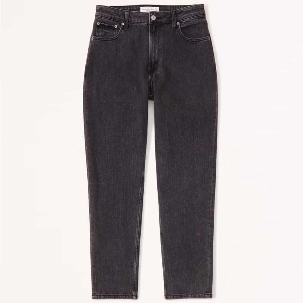 Abercrombie & Fitch black Curve Love High Rise Mom Jean, size 29
